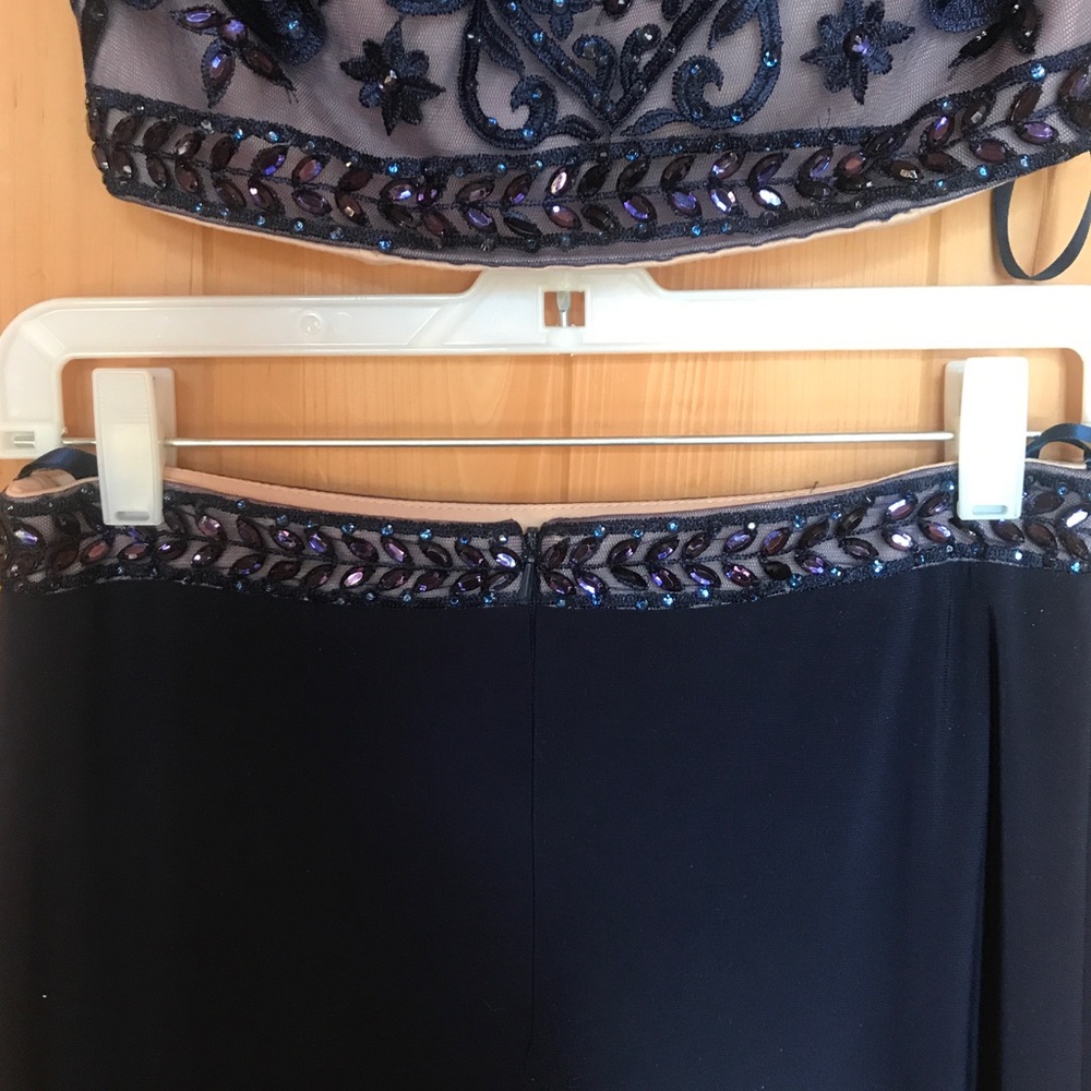 Formal Dress - Picture 5 of 6